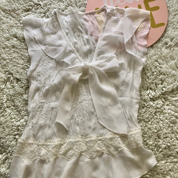 Chiffon Top - Picture 2 of 3